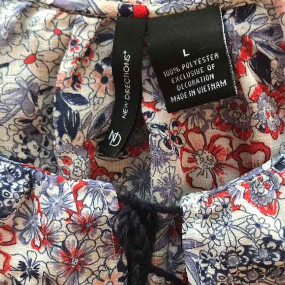 •BUNDLE ONLY• NEW DIRECTIONS SHEER BLOUSE - Picture 7 of 8